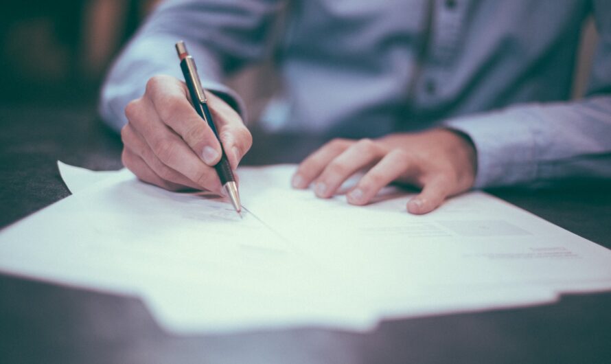 Apa Perbedaan Procurement dan Purchasing?