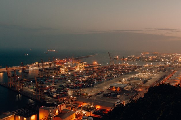 Port Congestion Crisis: How to Keep Your Supply Chain Moving Smoothly